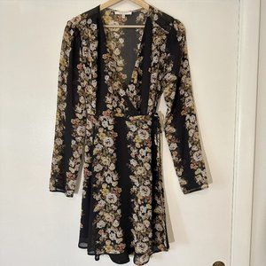 WAYF Medium Long Sleeve Black Floral Wrap Dress
